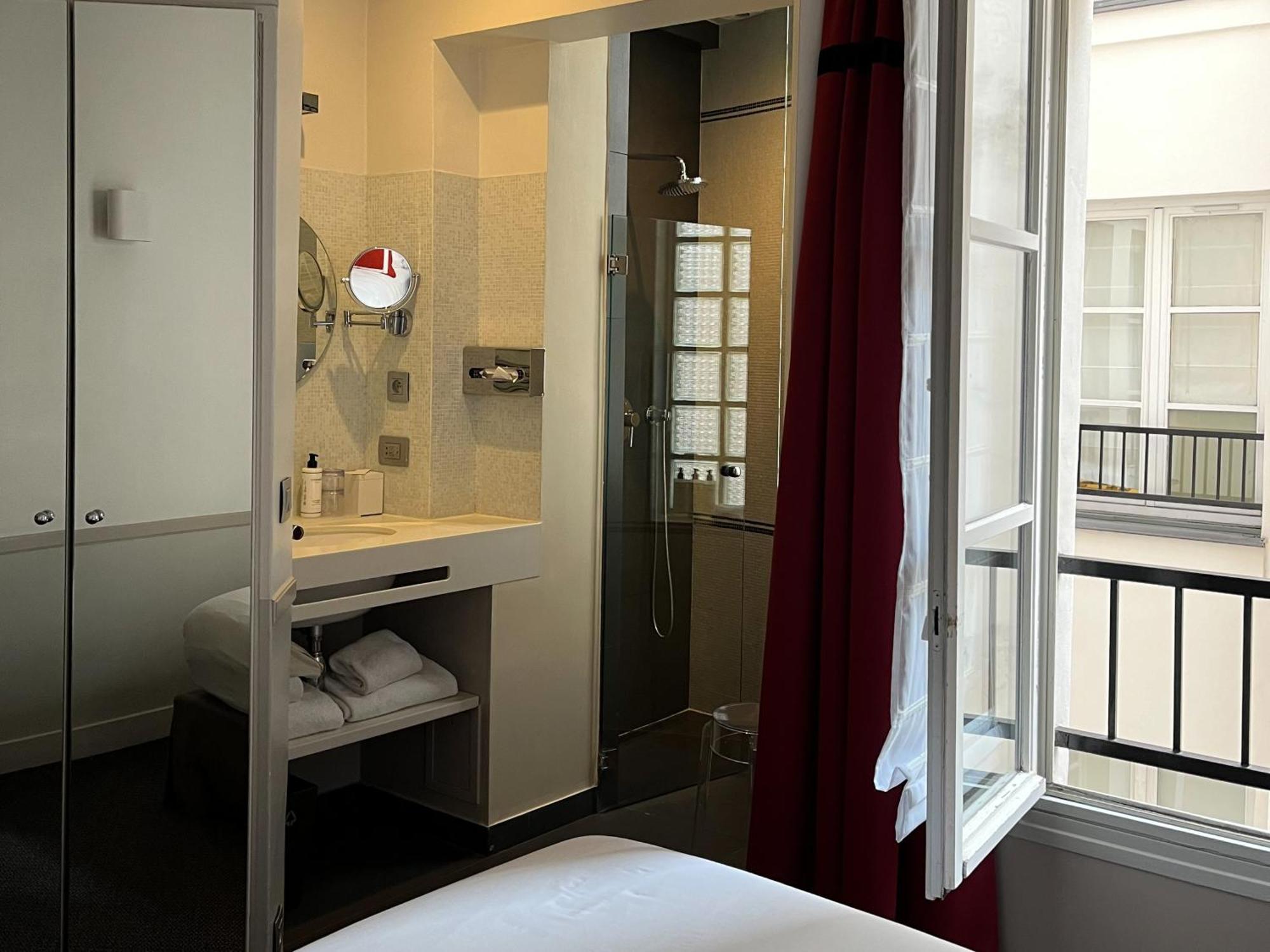 Hotel De La Place Du Louvre - Esprit De France Paris Bagian luar foto