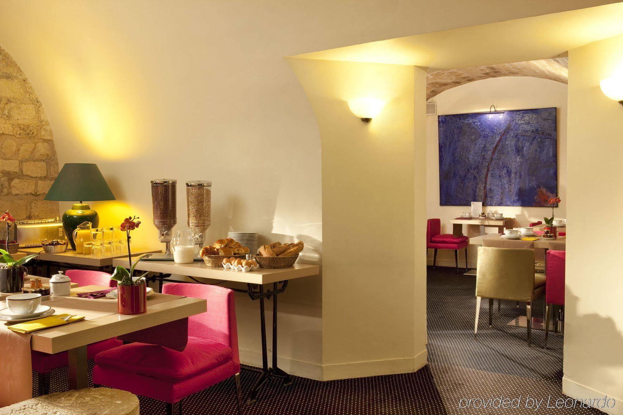 Hotel De La Place Du Louvre - Esprit De France Paris Bagian luar foto