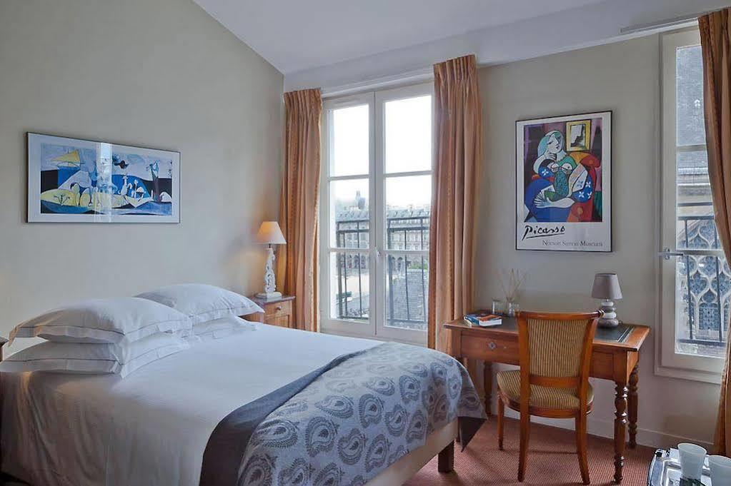 Hotel De La Place Du Louvre - Esprit De France Paris Bagian luar foto