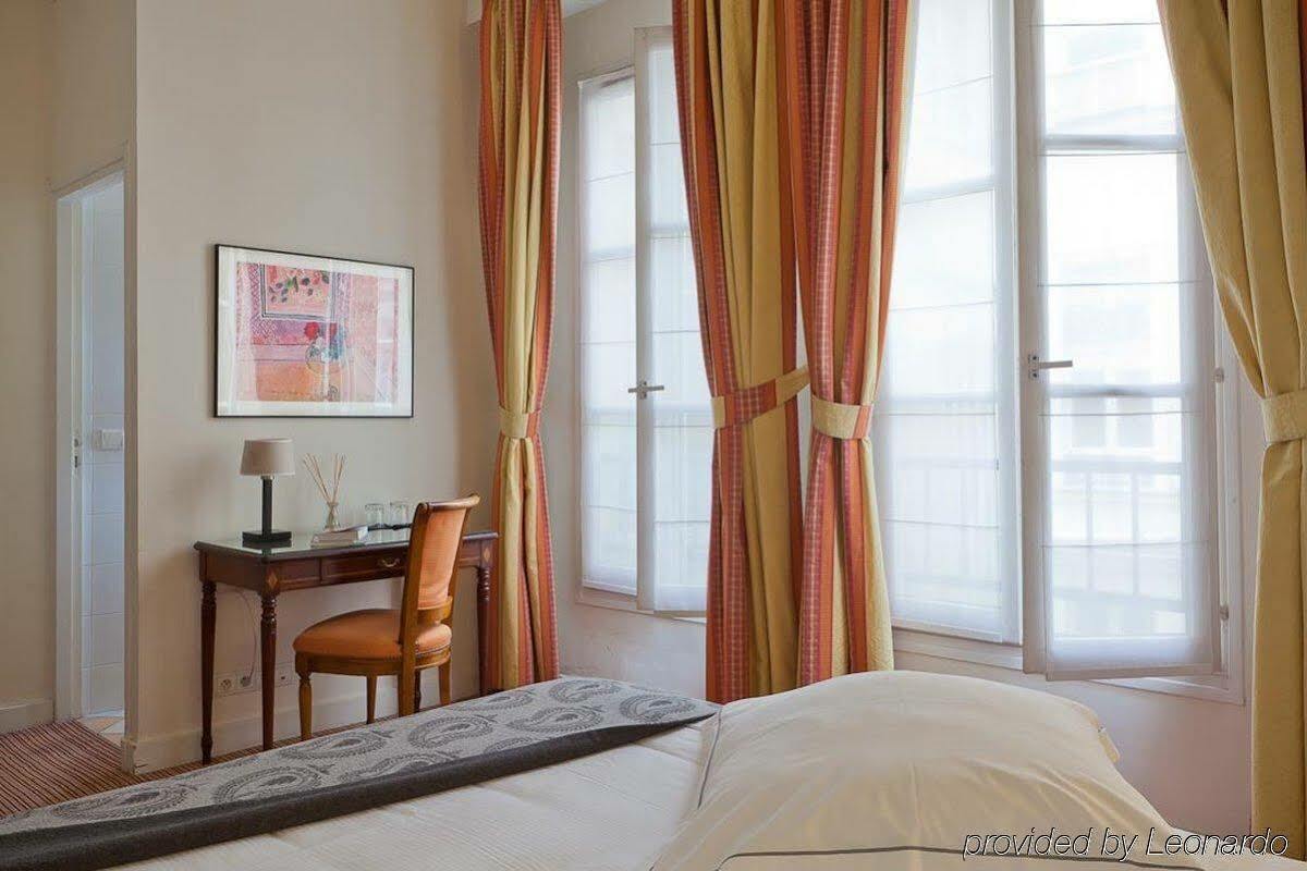Hotel De La Place Du Louvre - Esprit De France Paris Bagian luar foto